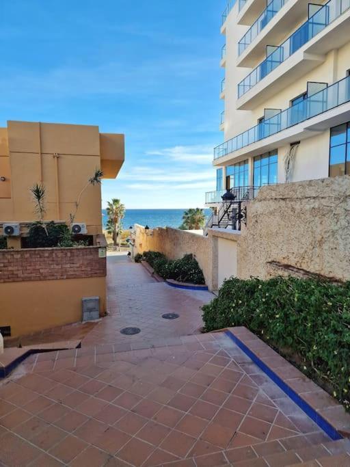 Encantador Duplex Para 6 A 1 Minuto De La Playa Benalmádena Dış mekan fotoğraf