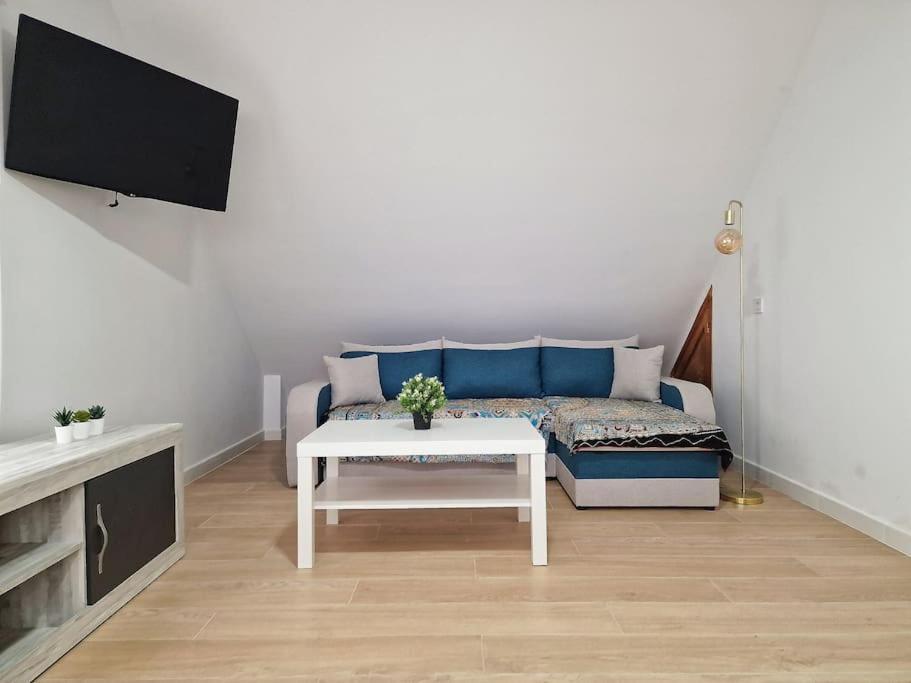 Encantador Duplex Para 6 A 1 Minuto De La Playa Benalmádena Dış mekan fotoğraf