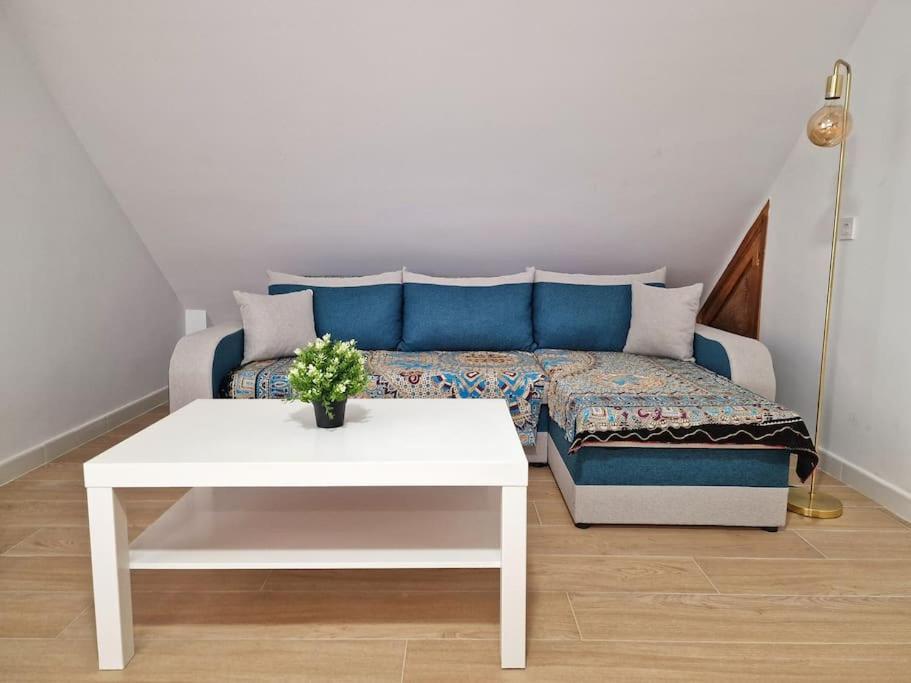 Encantador Duplex Para 6 A 1 Minuto De La Playa Benalmádena Dış mekan fotoğraf